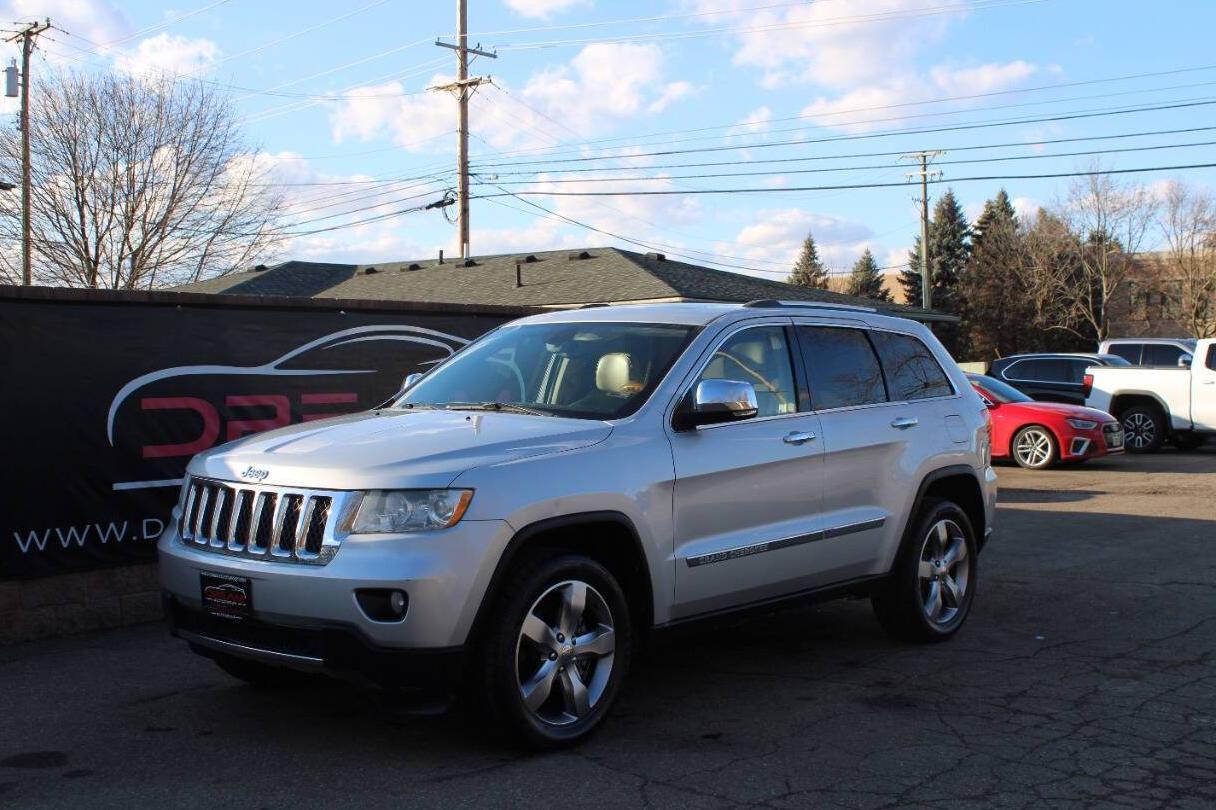 JEEP GRAND CHEROKEE 2011 1J4RR6GG1BC535594 image